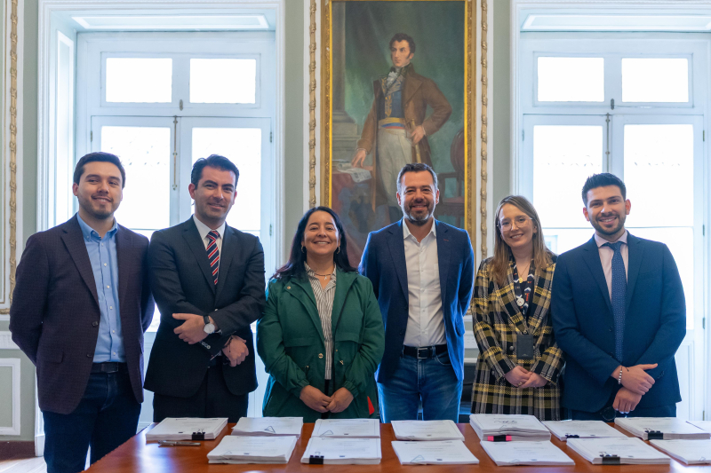 Alcalde Galán reunido con el equipo del Secretario Jurídico